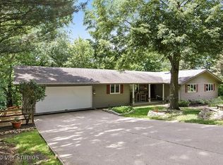 500 Spring Crest Rd, Dundee, IL 60118