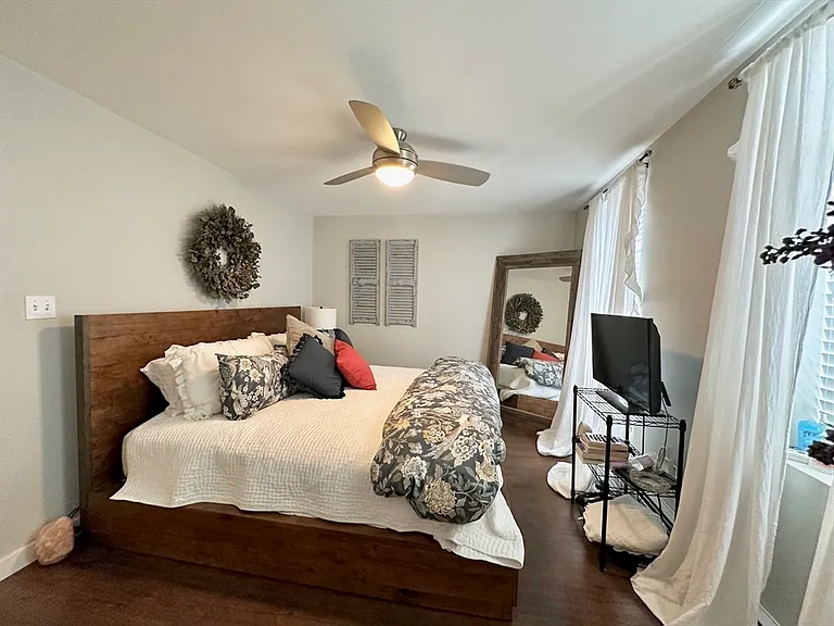 180 K St #2 — Photo 10