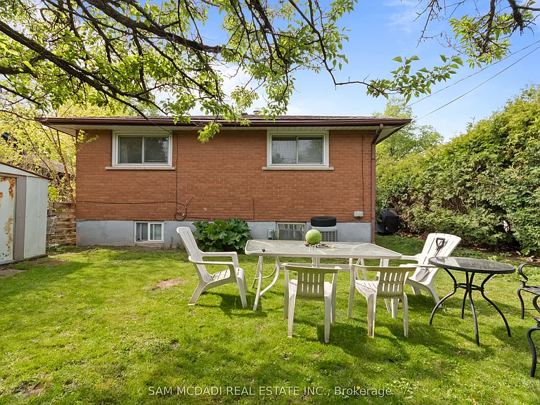 3456 Rexway Dr #UPPER — Photo 15