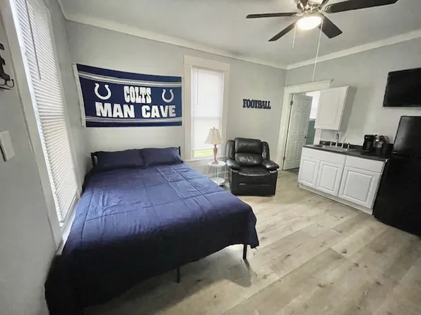 507 S Georgia St #3, Sheridan, IN 46069