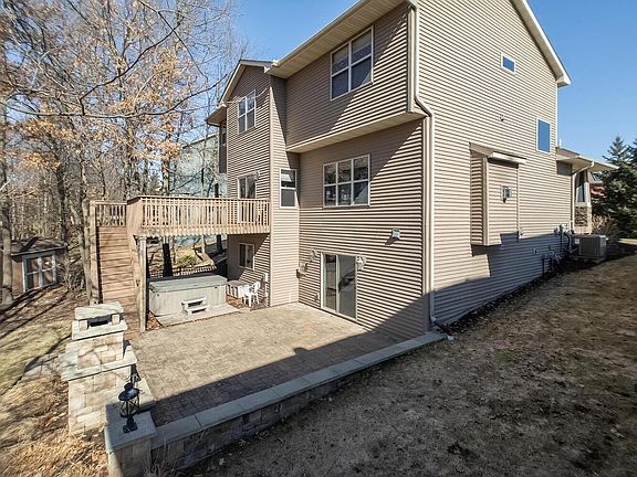 3rd image of 16074 Rhinestone St NW