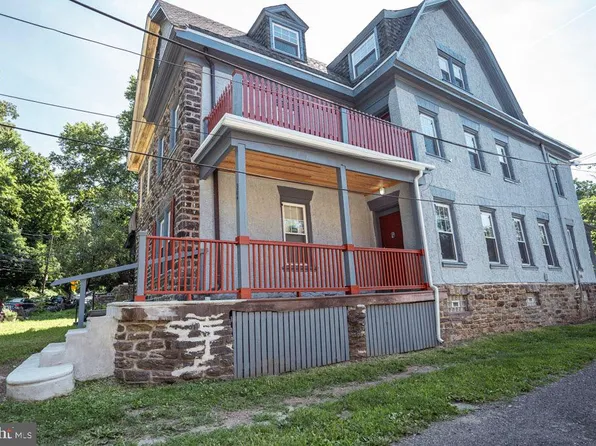 364 E Church Ln, Philadelphia, PA 19144