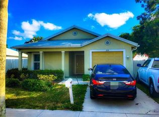 1018 Foster Rd, Hallandale, FL 33009