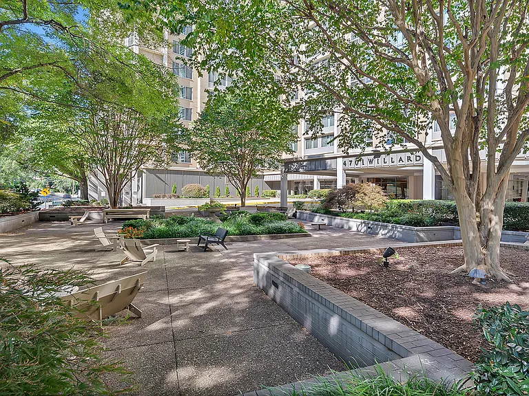 Modern apartments located in Chevy Chase, MD