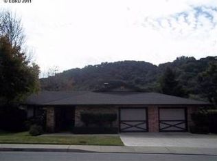 2448 La Reina St, Pinole, CA 94564