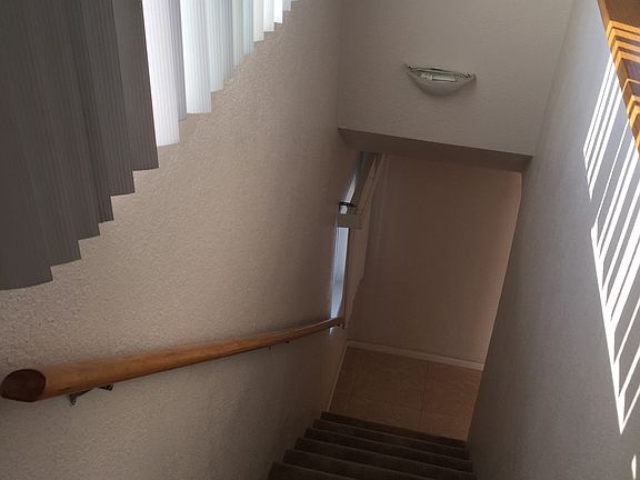 4th image of 1338 S Lanoitan Ave S APT A