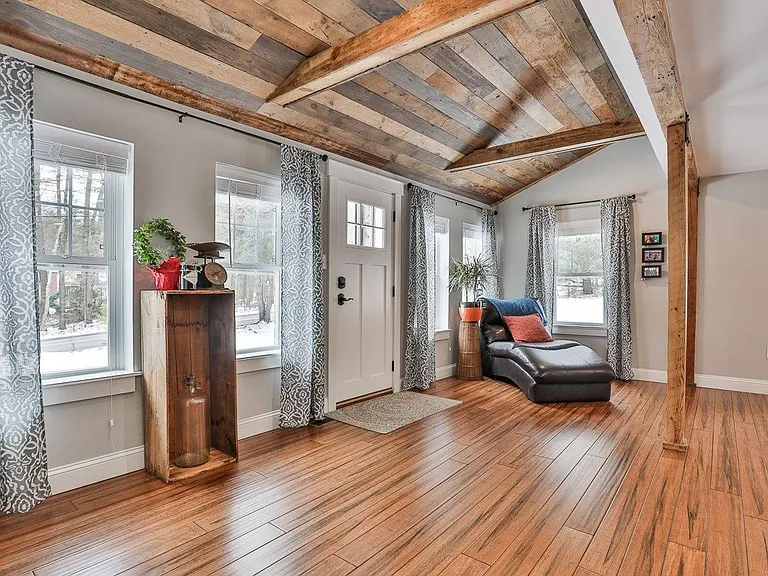 109 Ministerial Rd — Photo 23
