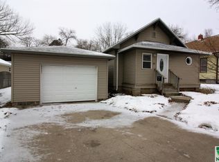2211 S Cypress St, Sioux City, IA 51106