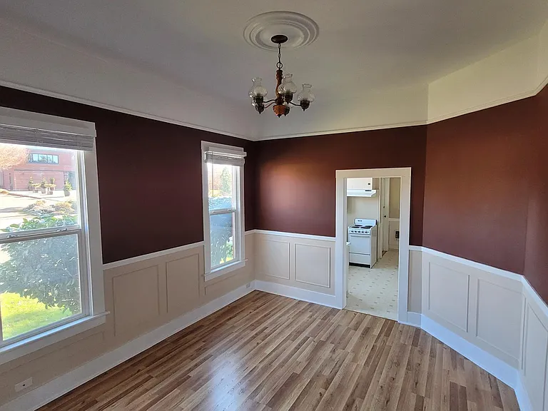 314 E Sherman St — Photo 1