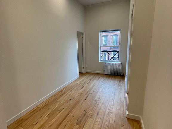 2nd image of 161 Ludlow St APT 8A