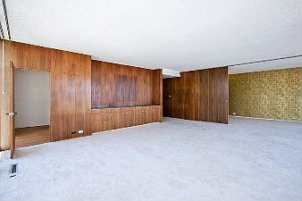 :: 1333 Jones St., #1001