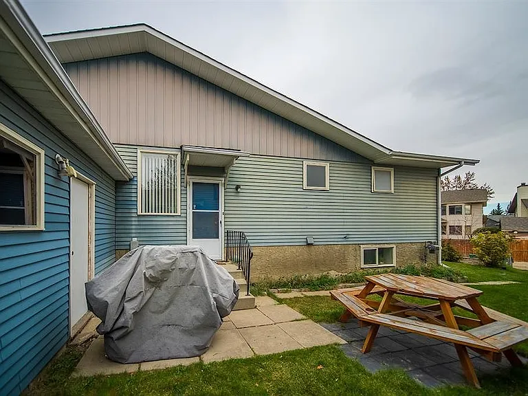 91 Riverbrook Way SE — Photo 35
