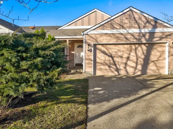 969 SW 24th St, Troutdale, OR 97060