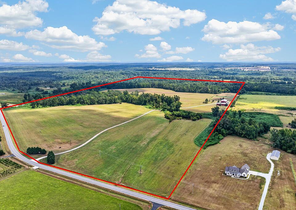 1st image of 416 County Road 215