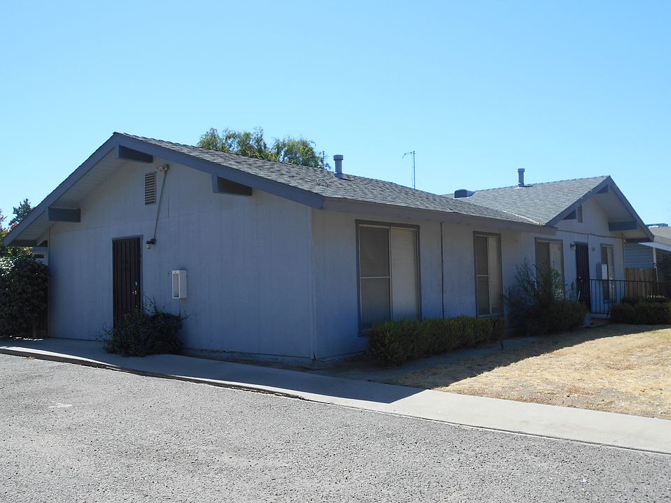 1st image of 6292 N Fresno St #102