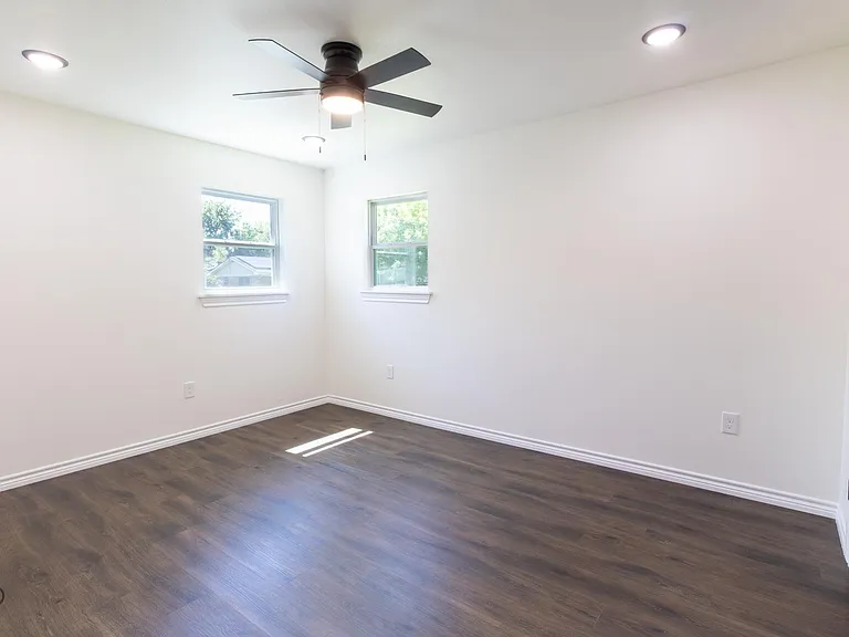 1310 Eleanor St — Photo 25
