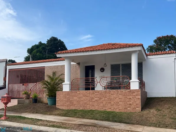 13 Camelia #13, Trujillo Alto, PR 00976