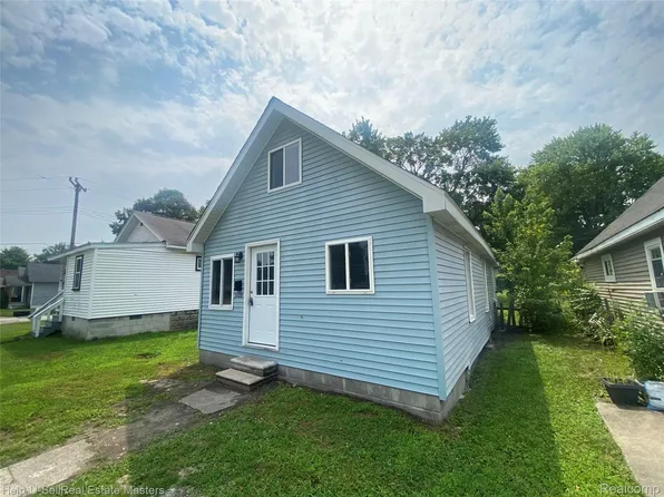 3108 Conner St, Port Huron, MI 48060