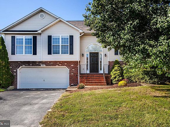 4th image of 9802 Cannonball Ct