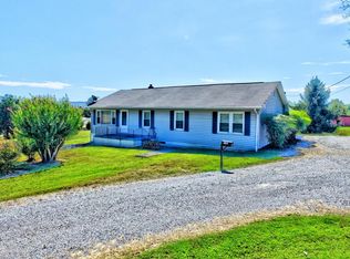 2003 Big Springs Rd, Maryville, TN 37801