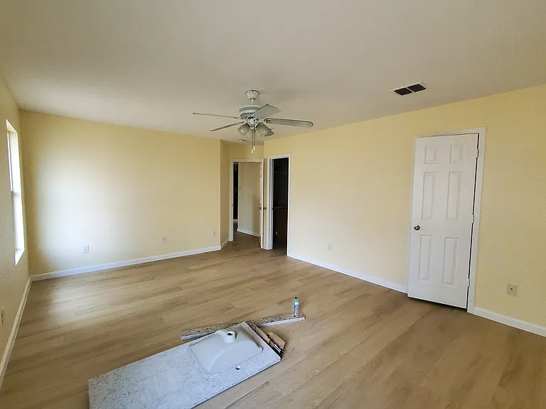 4524 Willow Rock Ln — Photo 6