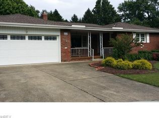 6509 Applewood Blvd, Youngstown, OH