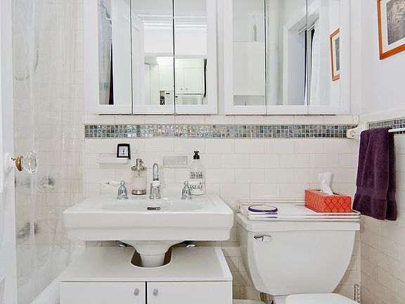 4th image of 2681 Broadway #12D