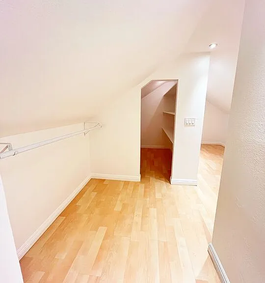 14744 Magnolia Blvd — Photo 24
