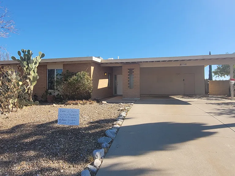 550 N Gollob Rd — Photo 3