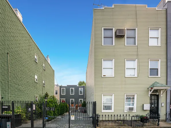 1020 47th Ave, Long Island City, NY 11101