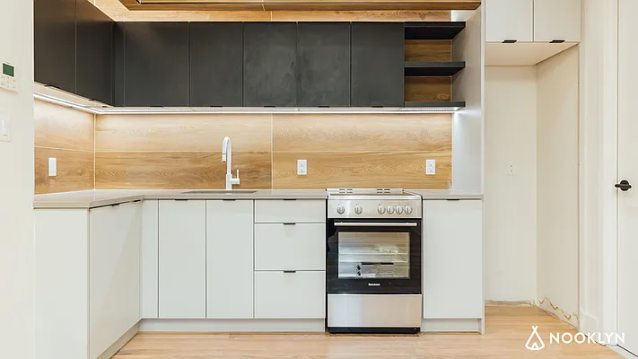 Rented by Nooklyn NYC LLC | media 27