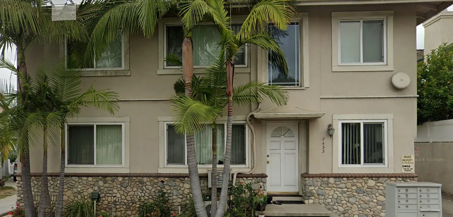 2433-2435 S. Baldwin Ave. — Photo 1