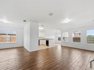 117 Robin Ln, Forney, TX 75126