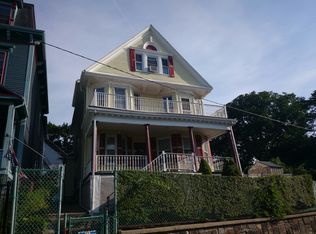 23 Glendale St, Dorchester, MA 02125