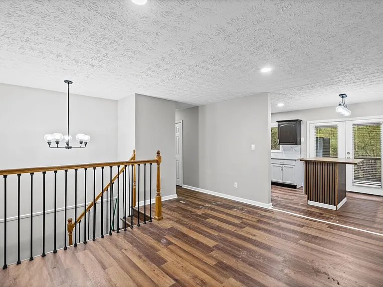 3100 Fern Valley Dr SW #A — Photo 6