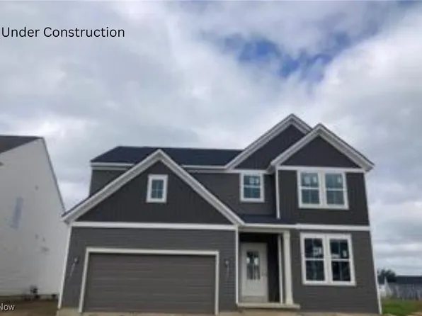 8912 Firethorne Dr, Columbia Station, OH 44028