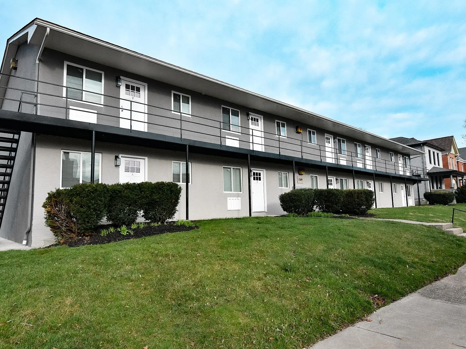 1 bed, 673 sqft, $1,095 — Photo 2