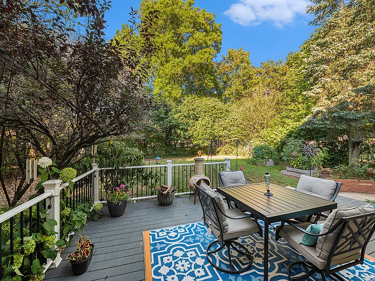 2205 Highlander Dr SE — Photo 30