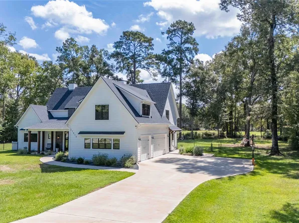 27510 Golf View Ln, Huffman, TX 77336