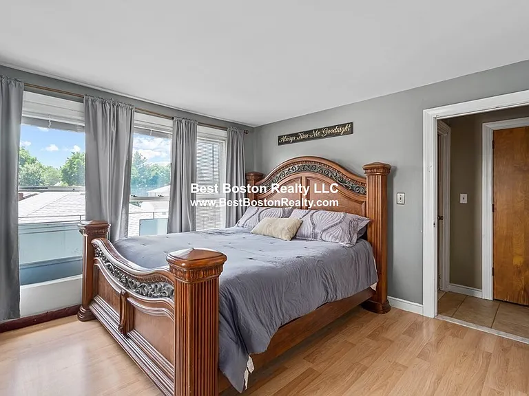 71 Silver Lake Ave #71 — Photo 2