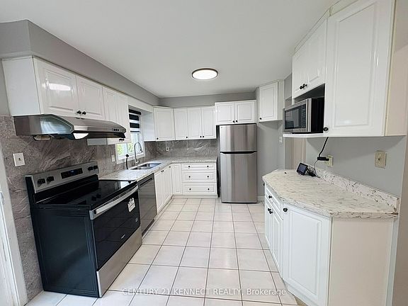 4th image of 68 Larksmere Ct