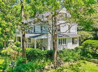 78 Webbs Hill Rd, Stamford, CT 06903