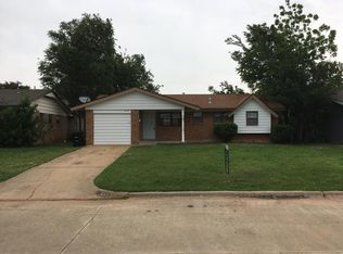 816 Gale, Moore, OK 73160