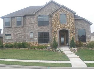 7819 Meadowglen Dr, Sachse, TX 75048