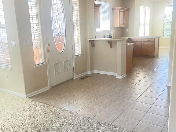 4th image of 1440 Arona Dr