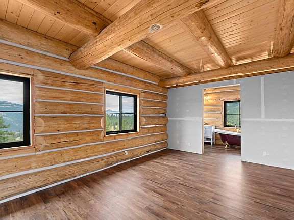 4th image of 112 Sugarloaf Rd