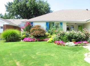 3401 Oak Grove Dr, Midwest City, OK 73110