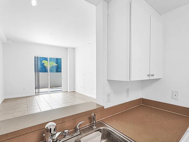1250 S Miami Ave #812 — Photo 10