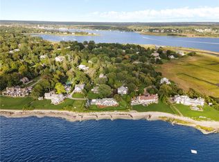 24 Rumstick Dr, Barrington, RI 02806