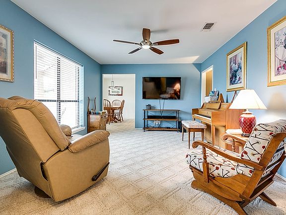 2nd image of 4904 Bermuda Dr